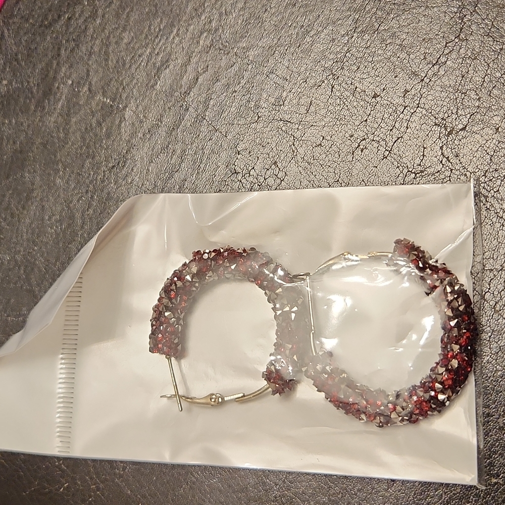 Beautiful sparkling burgundy loop earrings